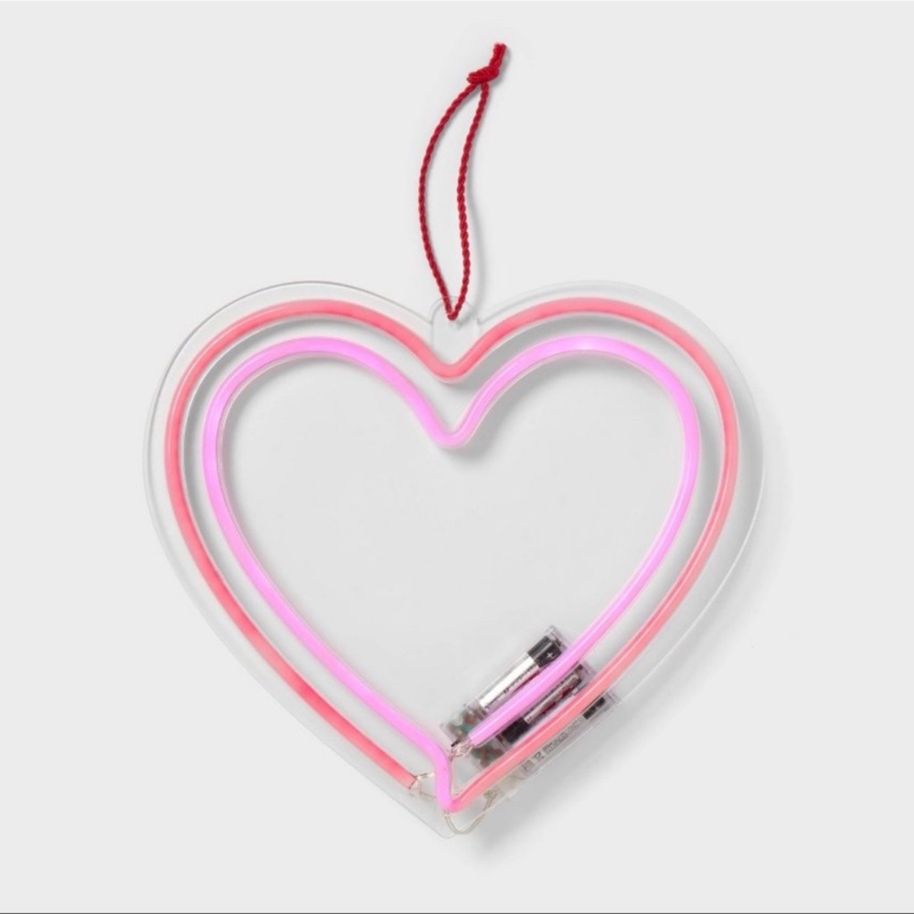 NWT Target Spritz Lit Decor Light Up Heart